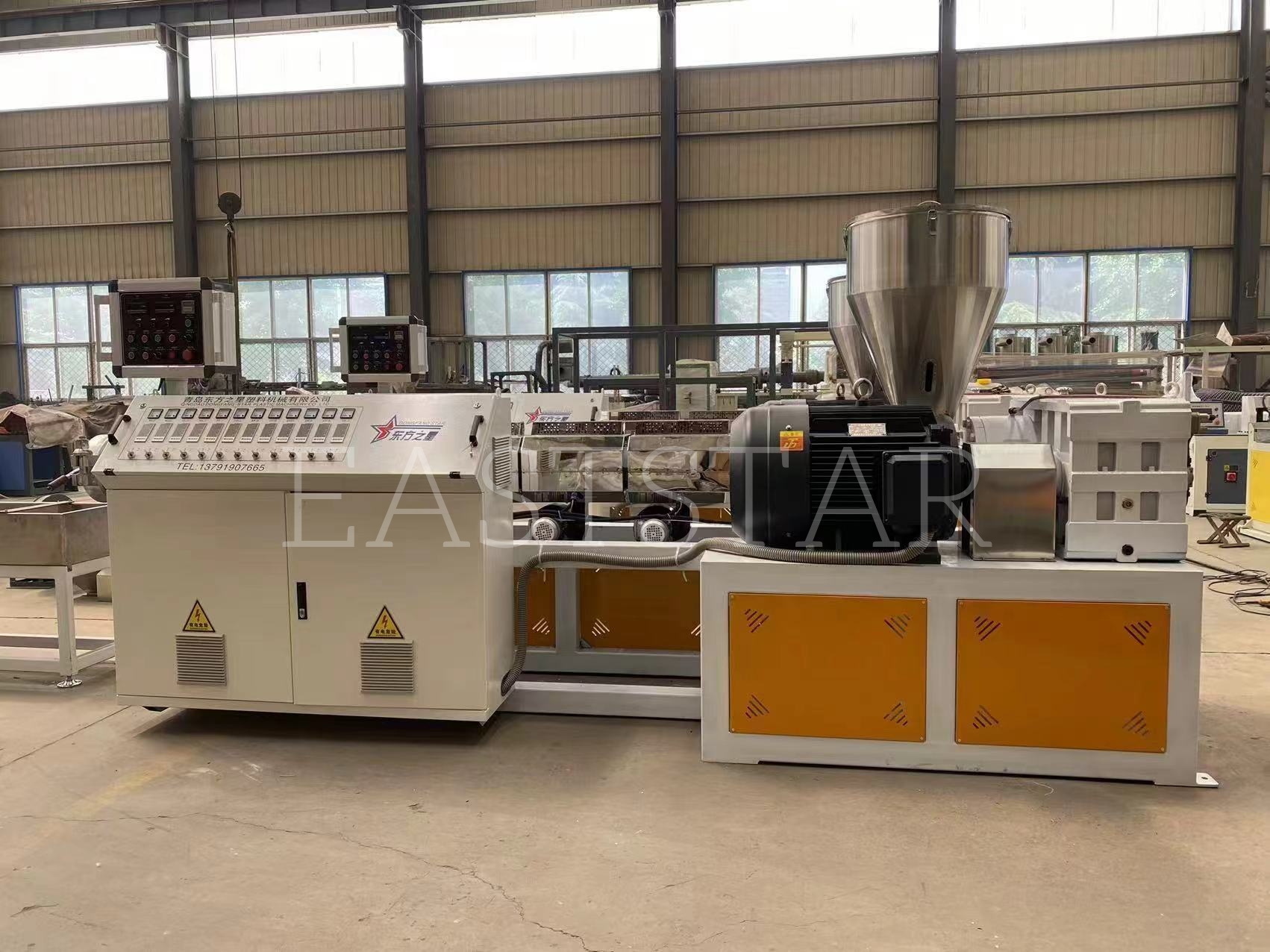 Texniki qrupumuz, TSK65 Paralel Əkizlər Twin-vida qranulyatoru, ərəb müştəri üçün