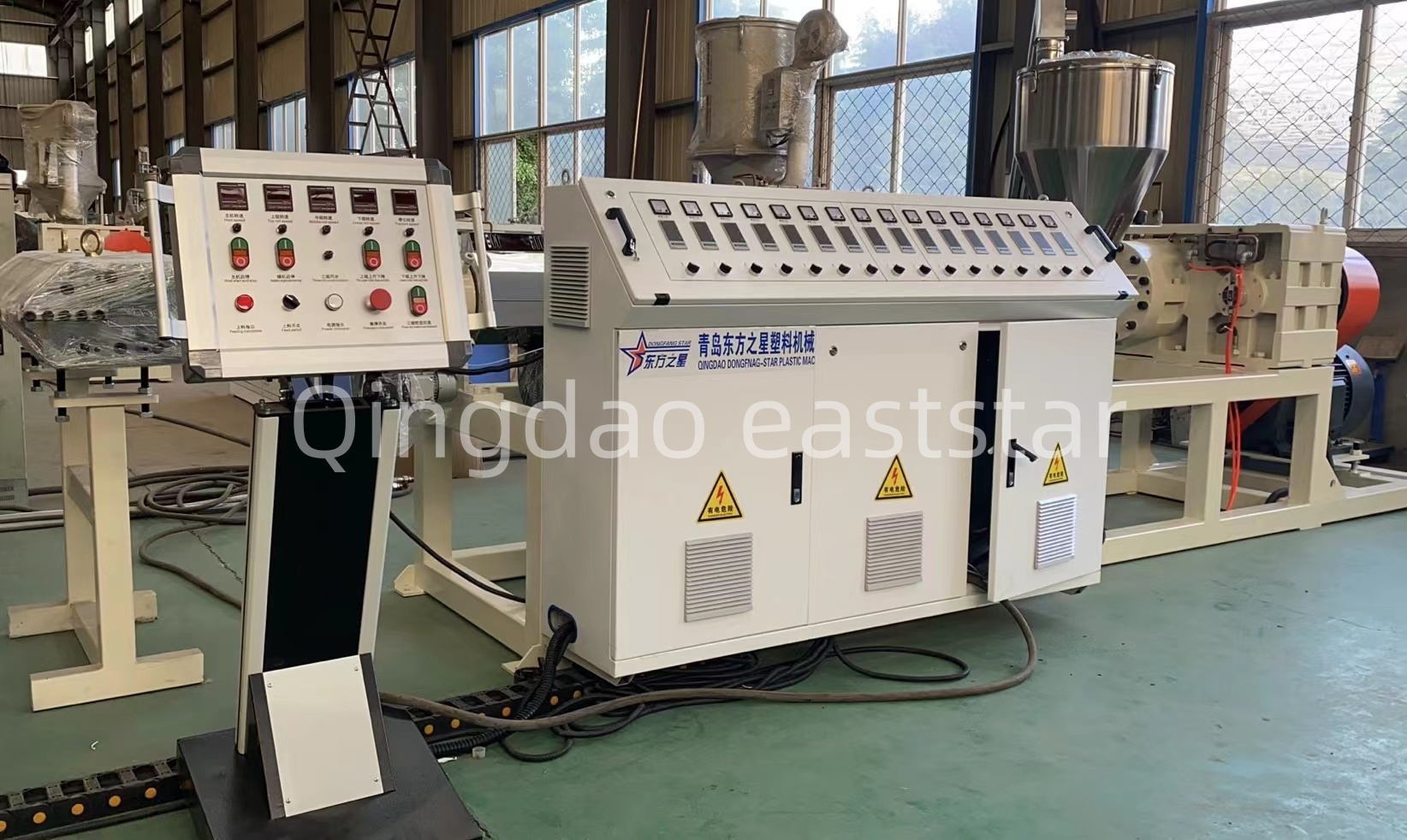 Professional Pe Drenaj İdarə Heyəti İstehsal Xətti necə drenaj sistemlərinin keyfiyyətini necə təmin edir?