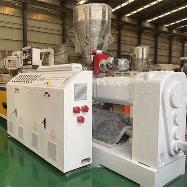 PVC / PE WPC Döşəmə avadanlığı